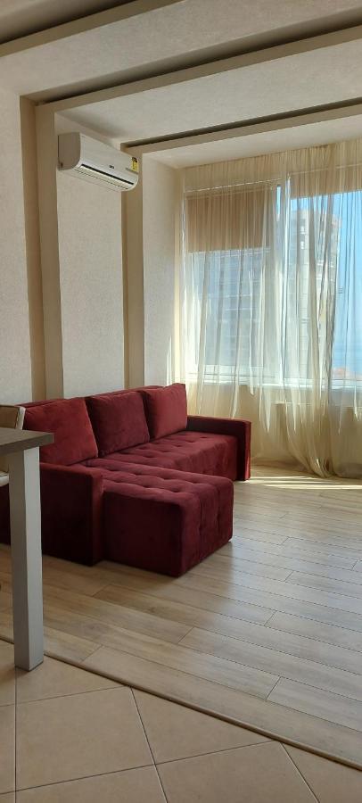 Apartment With Sea View Одеса Екстериор снимка